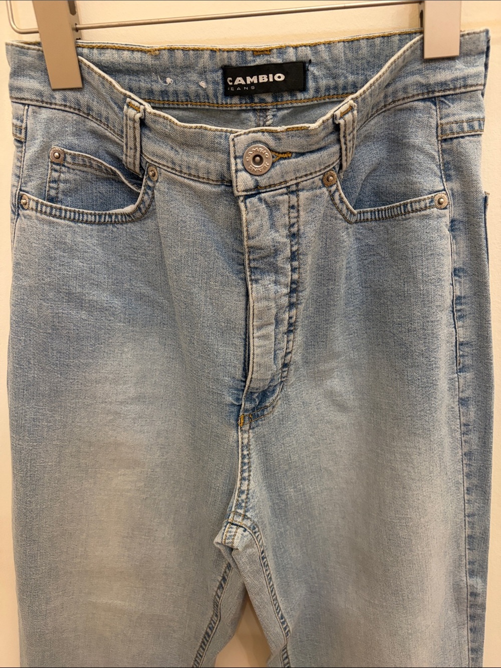 CAMBIO High-Rise Women’s Jeans in Light Blue Wash